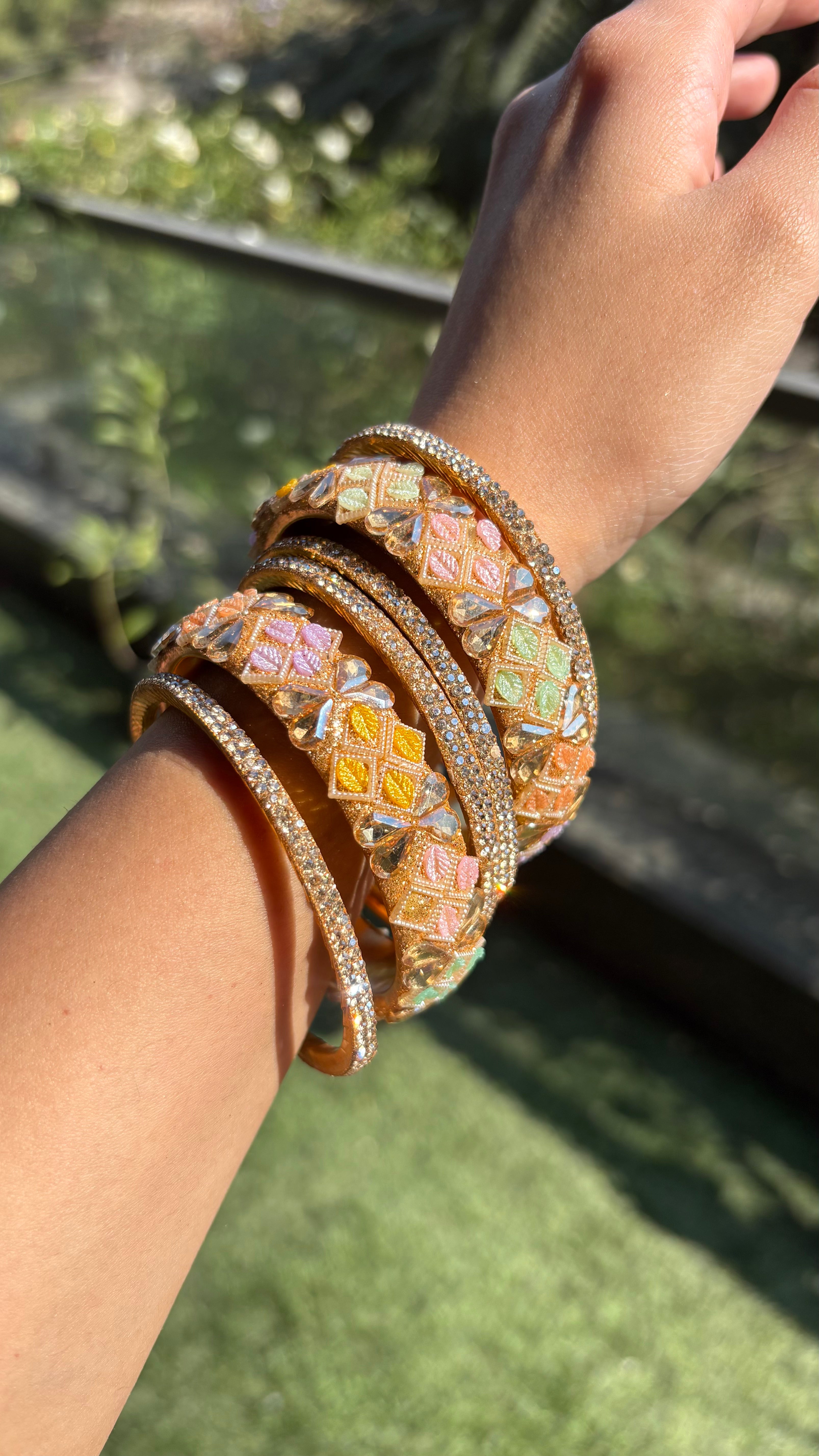 Multicolor Kangan with Diamond Chudis